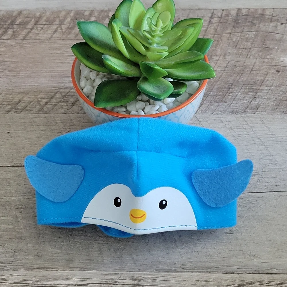Penguin Hat for a kitty cat